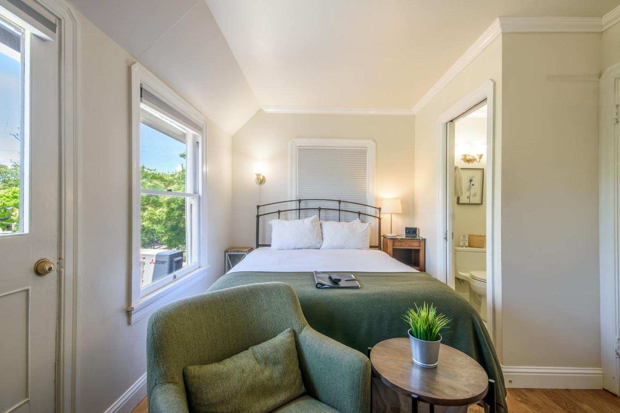 Cedar Gables Inn Napa Bagian luar foto
